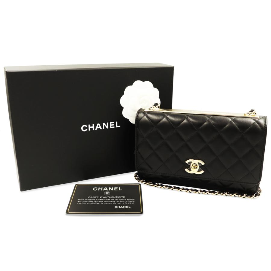 CHANEL （未使用 展示品）シャネル マトラッセ ココマーク