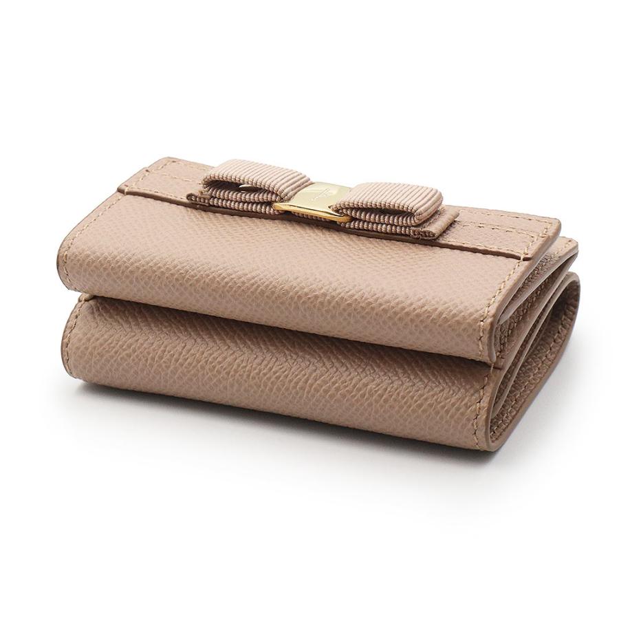 Salvatore Ferragamo レザー リボン 三つ折り財布 ピンク 【公式