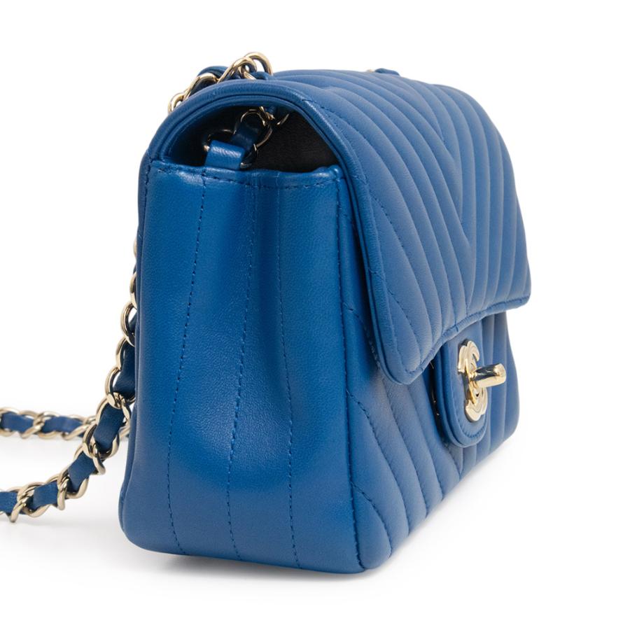 CHANEL（シャネル） （美品）シャネル シェブロン Vステッチ ミニ