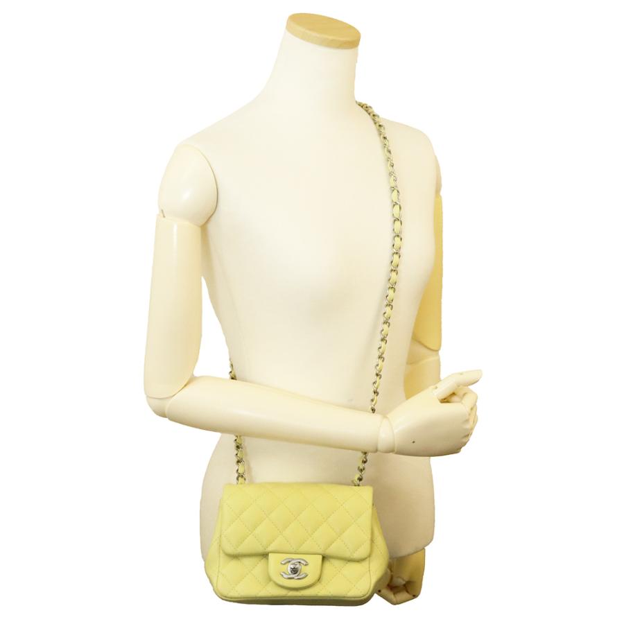 CHANEL（シャネル） （美品）シャネル クラシック ミニ マトラッセ 17