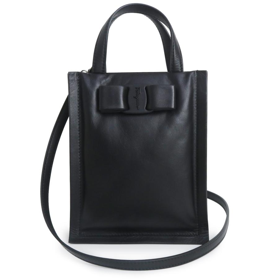 【美品】サルヴァトーレフェラガモ ヴァラリボン ミニショルダーバッグ レザー FERRAGAMO（フェラガモ） （未使用 展示品）サルヴァトーレフェラガモ