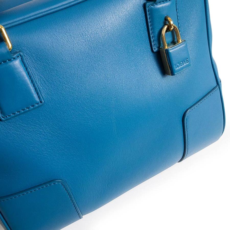 LOEWE（ロエベ） （美品）LOEWE A039N10X03 アマソナ 19 スクエア