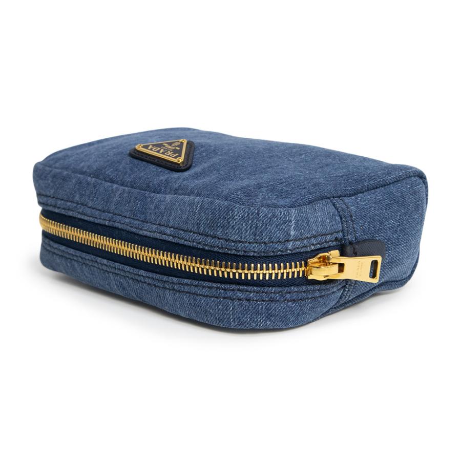 PRADA（プラダ） （未使用 展示品）PRADA 1NA021 三角ロゴプレート