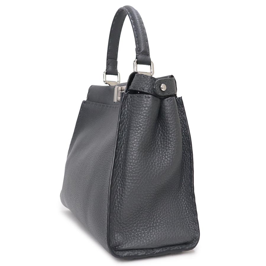 FENDI（フェンディ） （未使用 展示品）FENDI 8BN290 ピーカブー