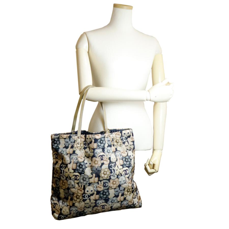 CHANEL（シャネル） （美品）CHANEL A66928 シュペット 猫 ネコ柄