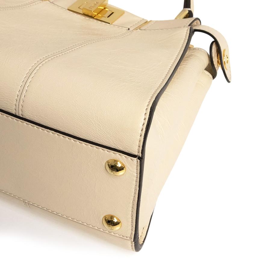 FENDI（フェンディ） （未使用 展示品）FENDI 8BN244 ピーカブー ミニ
