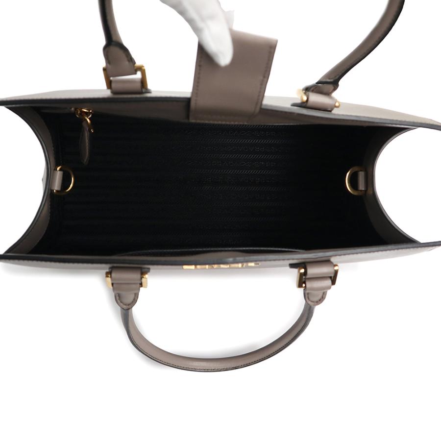 PRADA（プラダ） （未使用 展示品）PRADA 1BA228 サフィアーノ ソフト