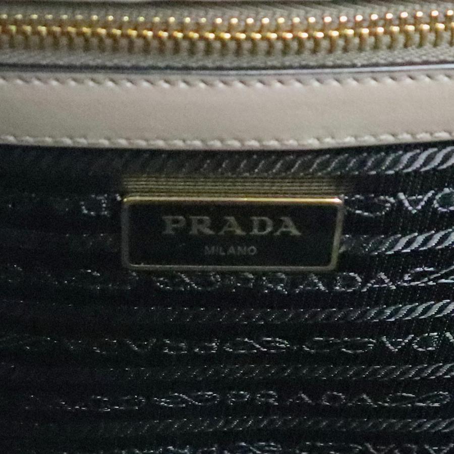 PRADA（プラダ） （未使用 展示品）PRADA 1BA228 サフィアーノ ソフト