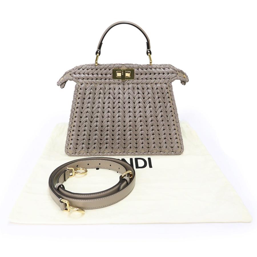 FENDI（フェンディ） （未使用 展示品）FENDI 8BN327 ピーカブー ISeeU 