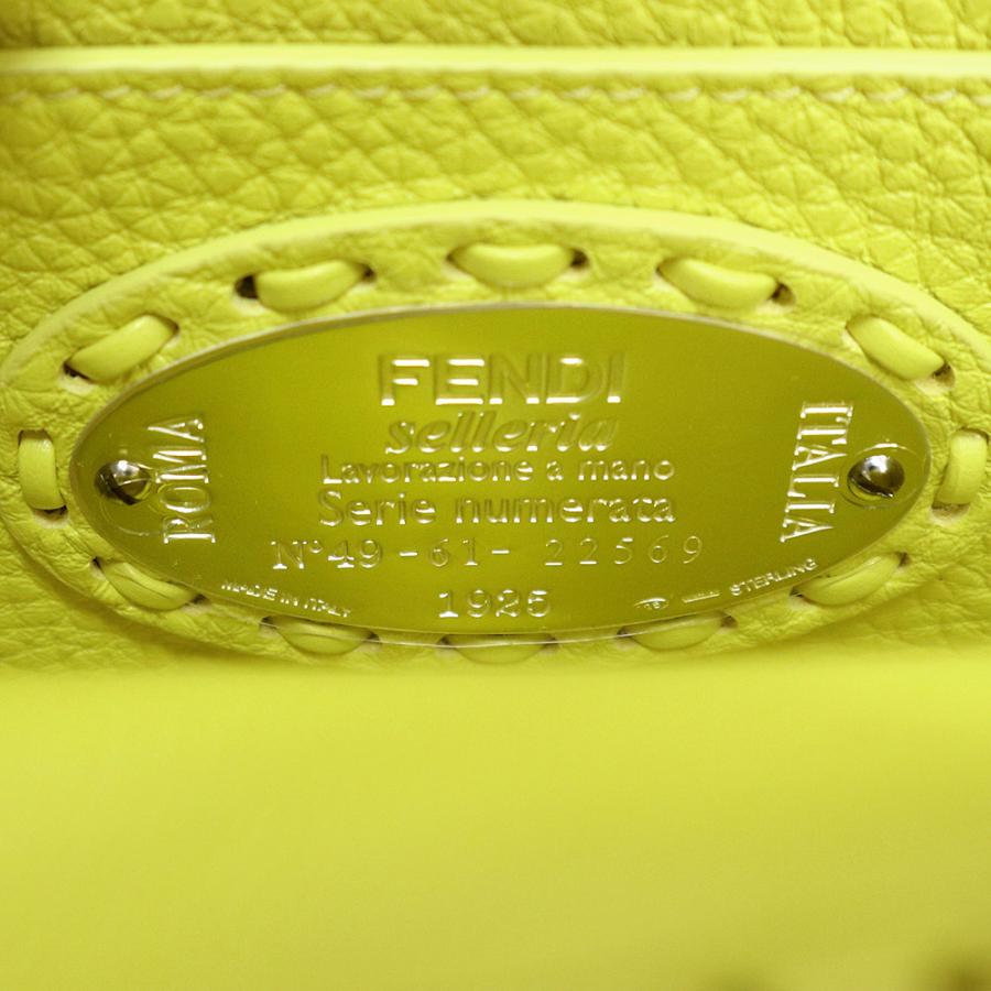 FENDI（フェンディ） （新品・未使用品）FENDI 8BN335 ピーカブー