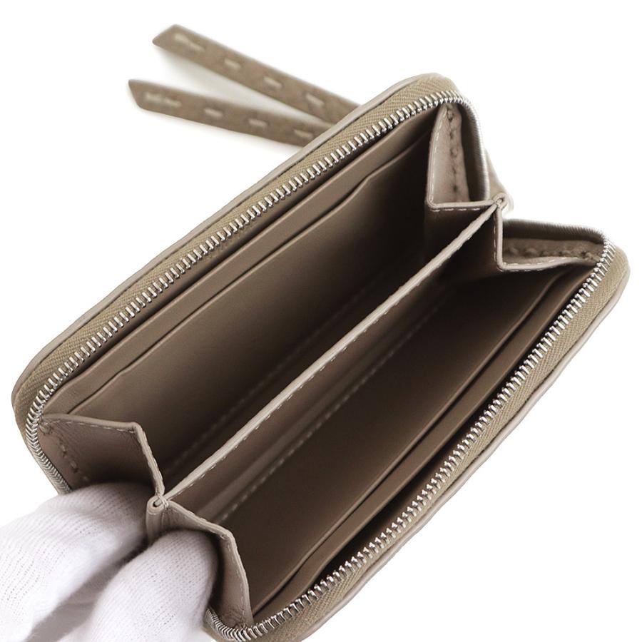 FENDI（フェンディ） （美品）FENDI 8M0313 セレリア ピーカブー