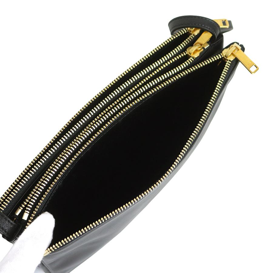 セリーヌ 192043 トリオ ラージ ラムスキン ブラック ショルダーバッグ 斜め掛け レザー ゴールド金具 CELINE（美品） CELINE（セリーヌ） （美品）CELINE 192043 トリオ ラージ ラムスキン