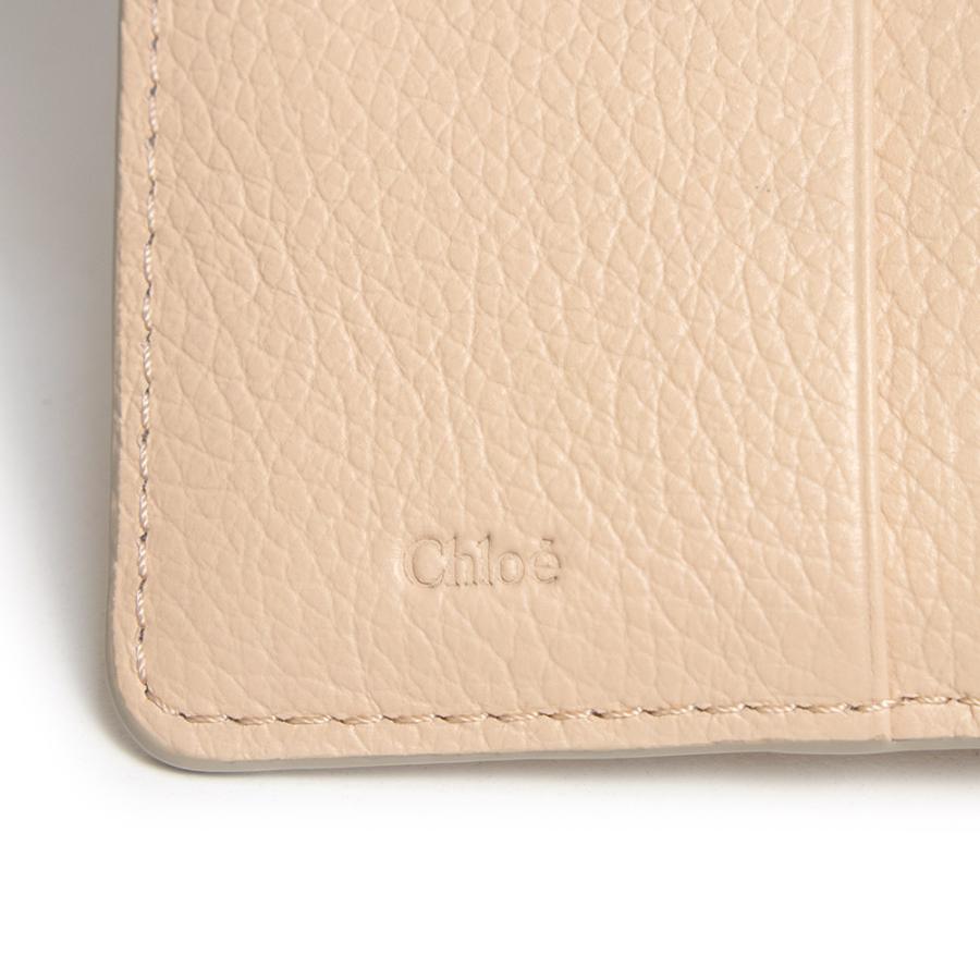 （新品・未使用品）Chloe クロエ CHC23AP0996J5 MARCIE マーシー スモールトリフォールドウォレット Cement Pink ピンクベージュ 三つ折り財布 ゴールド金具 箱の画像