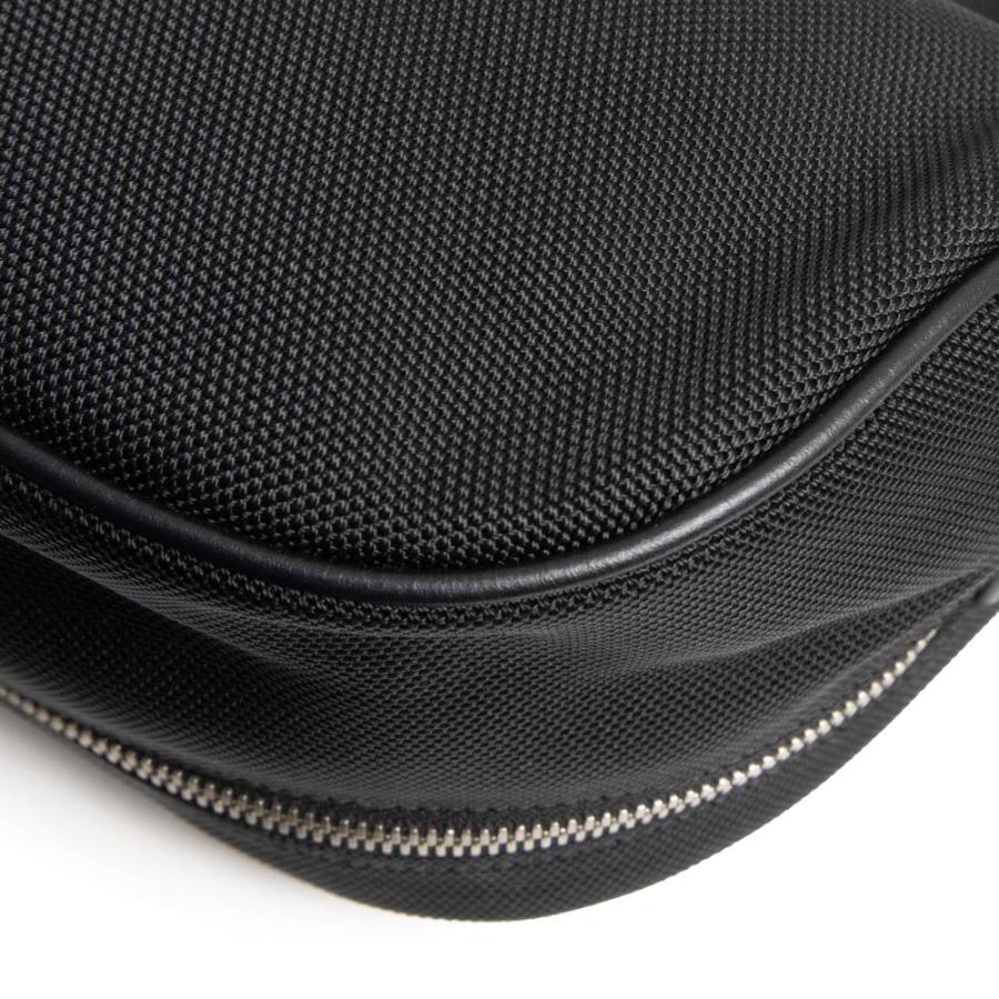 （未使用　展示品）GUCCI グッチ 630920 ベルトバッグ テクノキャンバス ブラック レッド グリーン ウエスト ボディバッグ 斜め掛け ナイロン シルバー金具_9