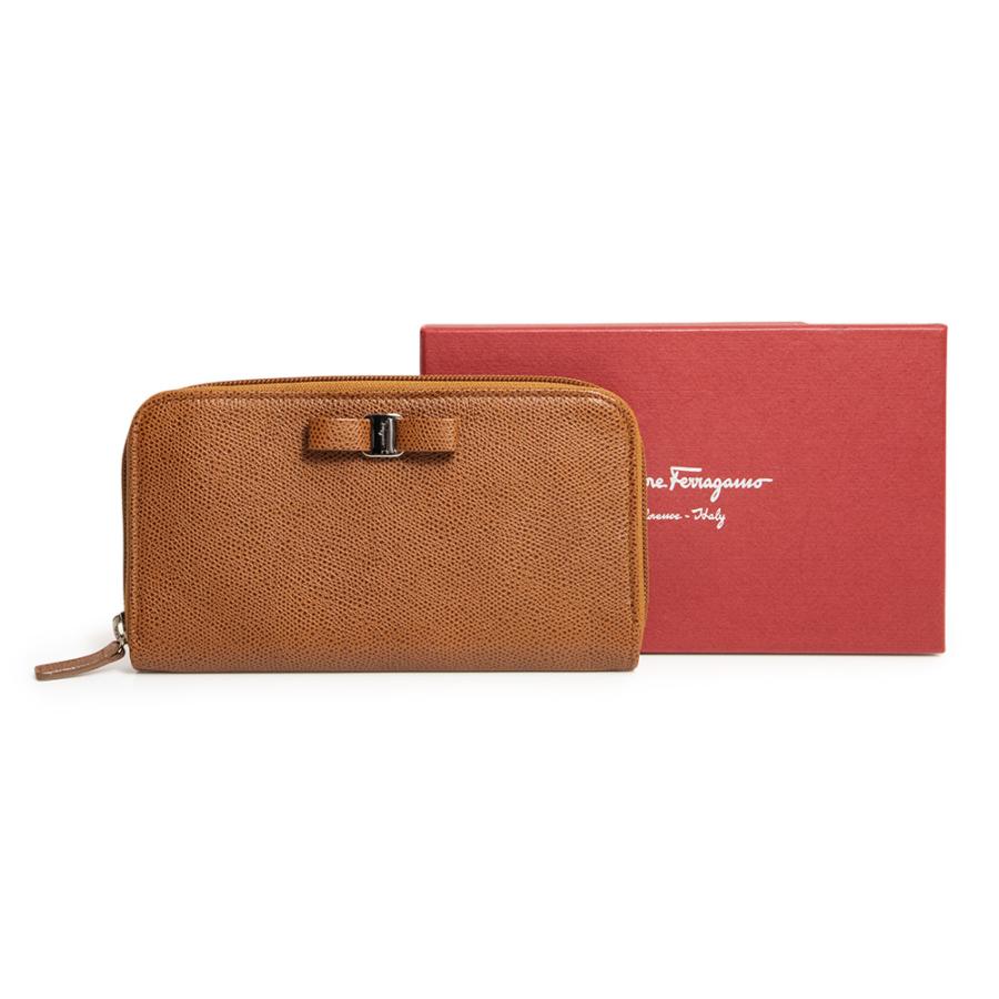 FERRAGAMO（フェラガモ） （未使用 展示品）Salvatore Ferragamo 