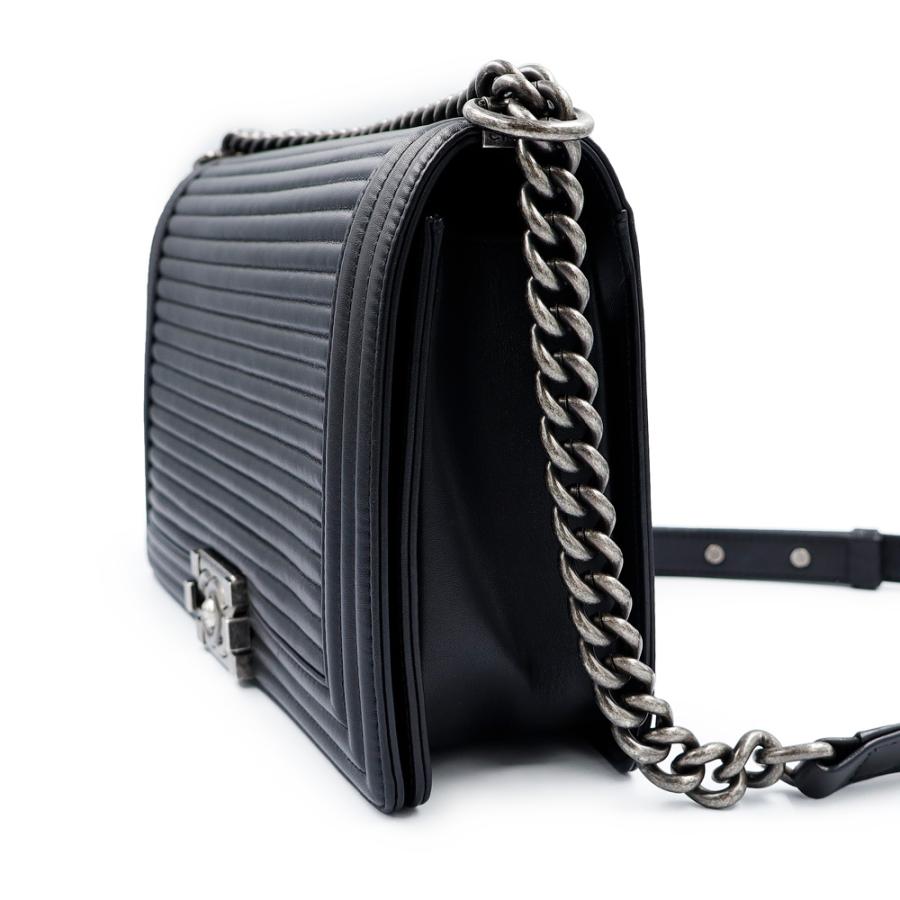 CHANEL（シャネル） （美品）CHANEL A67086 ボーイ ホリゾンタル