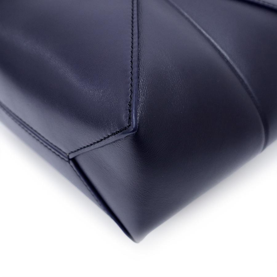 （未使用　展示品）LOEWE ロエベ A657V25X01 パズルフォルド トート ミニ シャイニーカーフスキン アビスブルー ネイビー 2Way ショルダー ハンドバッグ_9