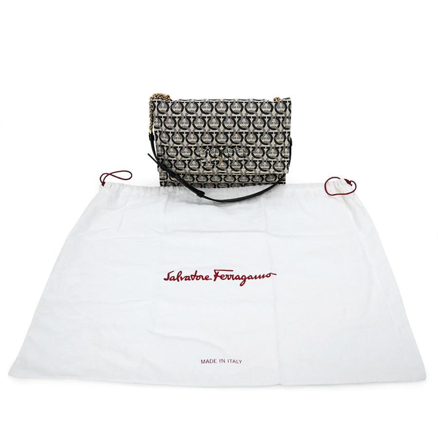 FERRAGAMO（フェラガモ） （未使用 展示品）Salvatore Ferragamo