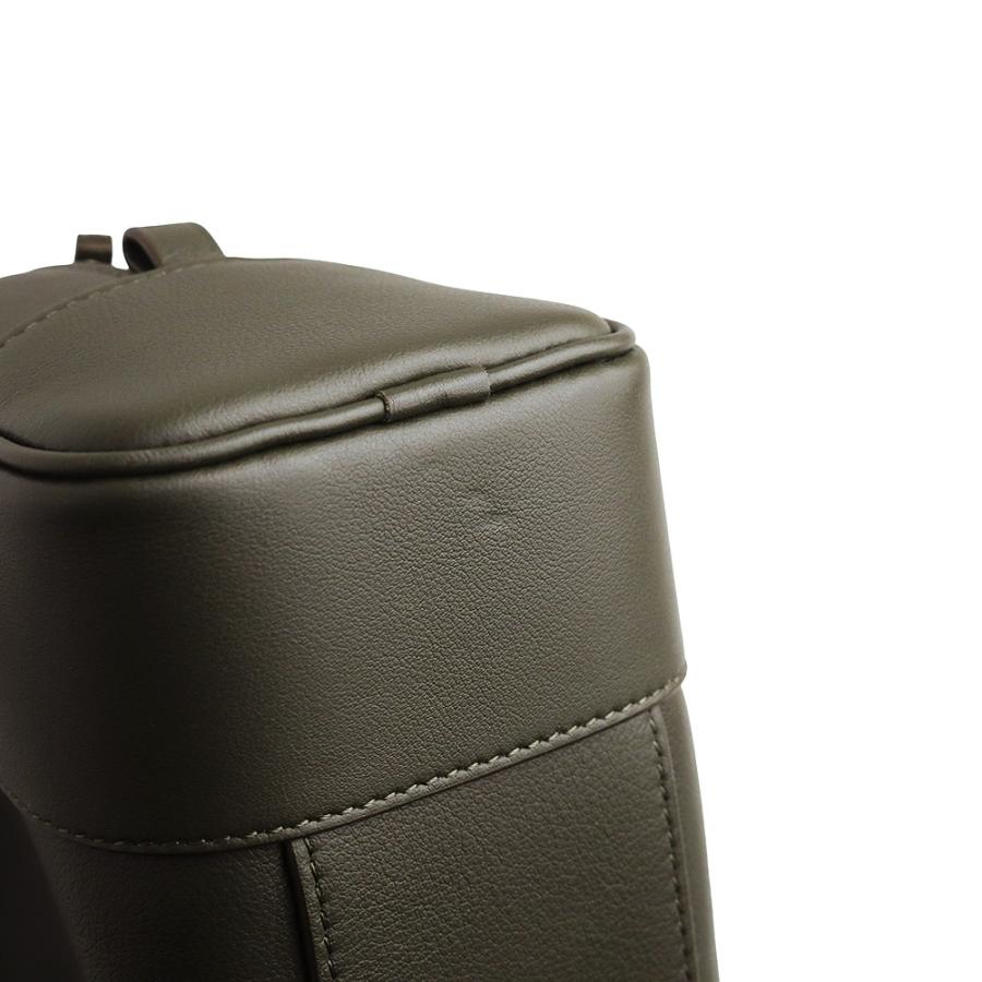 LOEWE（ロエベ） （未使用 展示品）LOEWE A039N21X01 アマソナ 16