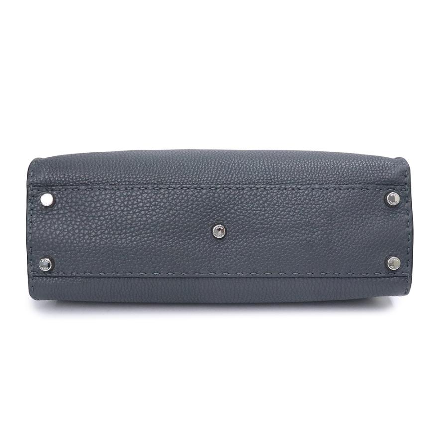 FENDI（フェンディ） （未使用 展示品）FENDI 8BN290 ピーカブー