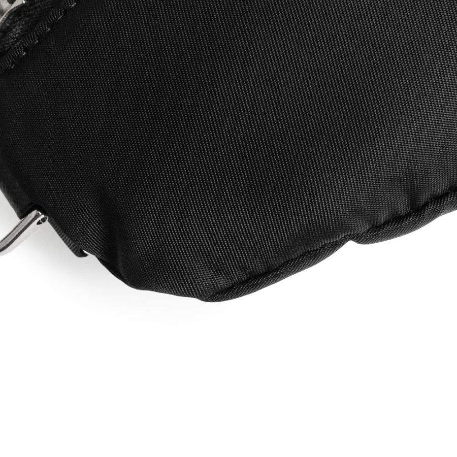 （新品・未使用品）PRADA プラダ 2TT116 トライアングル 三角ロゴ TESSUTO RE-NYLON テスート ナイロン ネロ ブラック ショルダー ポーチ シルバー金具 箱付の画像