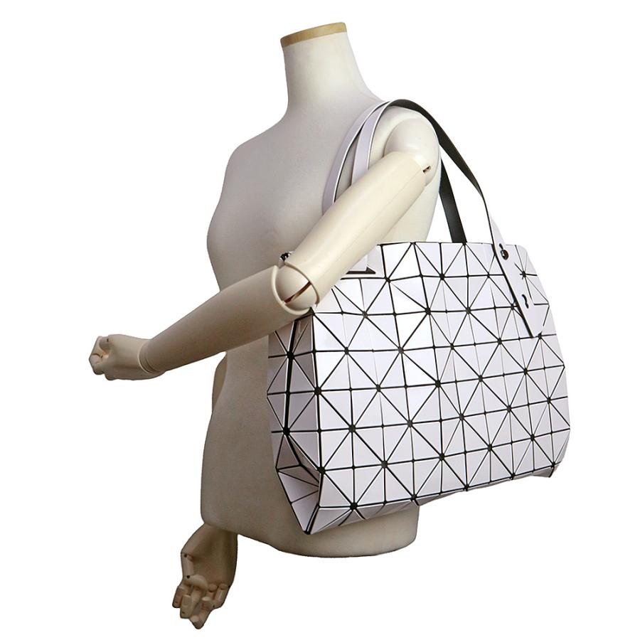 ISSEY MIYAKE（イッセイミヤケ） （未使用 展示品）ISSEY MIYAKE BB73