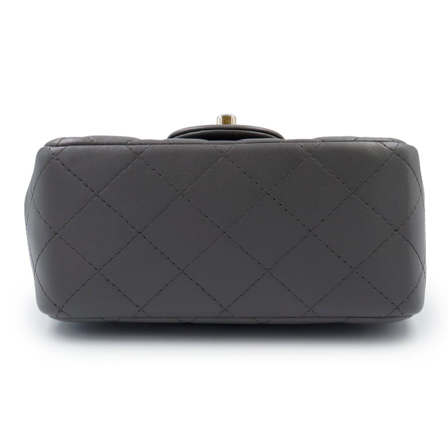 CHANEL（シャネル） （美品）CHANEL A35200 ミニ マトラッセ 17