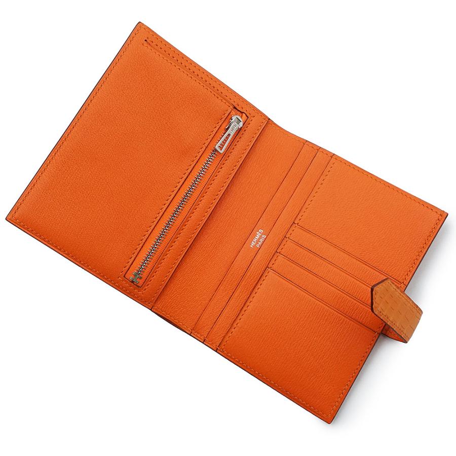 HERMES PARIS マット オレンジ　 59cm×40㎝ HERMES（エルメス） （新品・未使用品）HERMES ベアン コンパクト