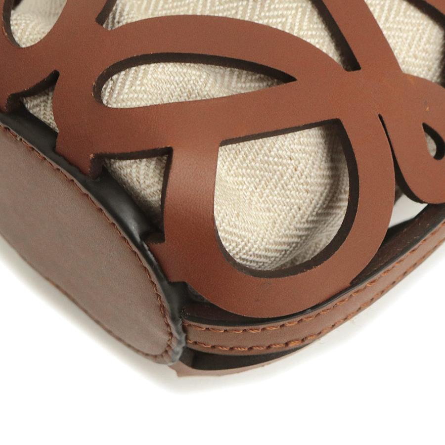 LOEWE（ロエベ） （美品）LOEWE C922Y62X07 アナグラム カットアウト
