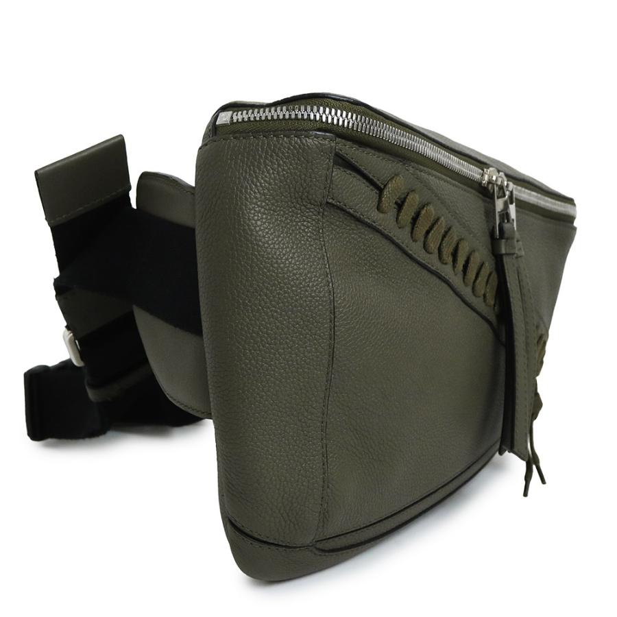 LOEWE（ロエベ） （美品）LOEWE 306.50.T57 パズル スリング