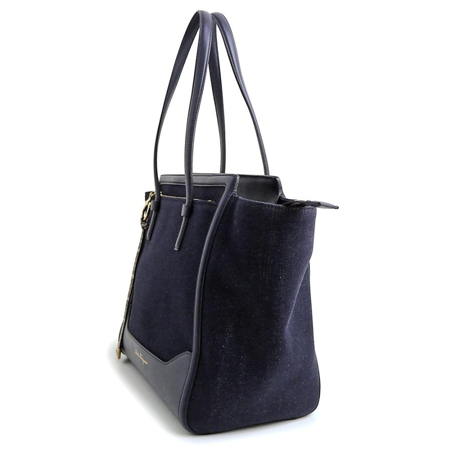 FERRAGAMO（フェラガモ） （未使用 展示品）Salvatore Ferragamo