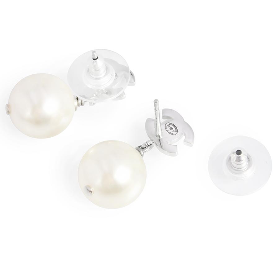 CHANEL シャネル ココ ラインストーン パール シルバー ピアス CHANEL（シャネル） （新品・未使用品）CHANEL A36138 ココマーク