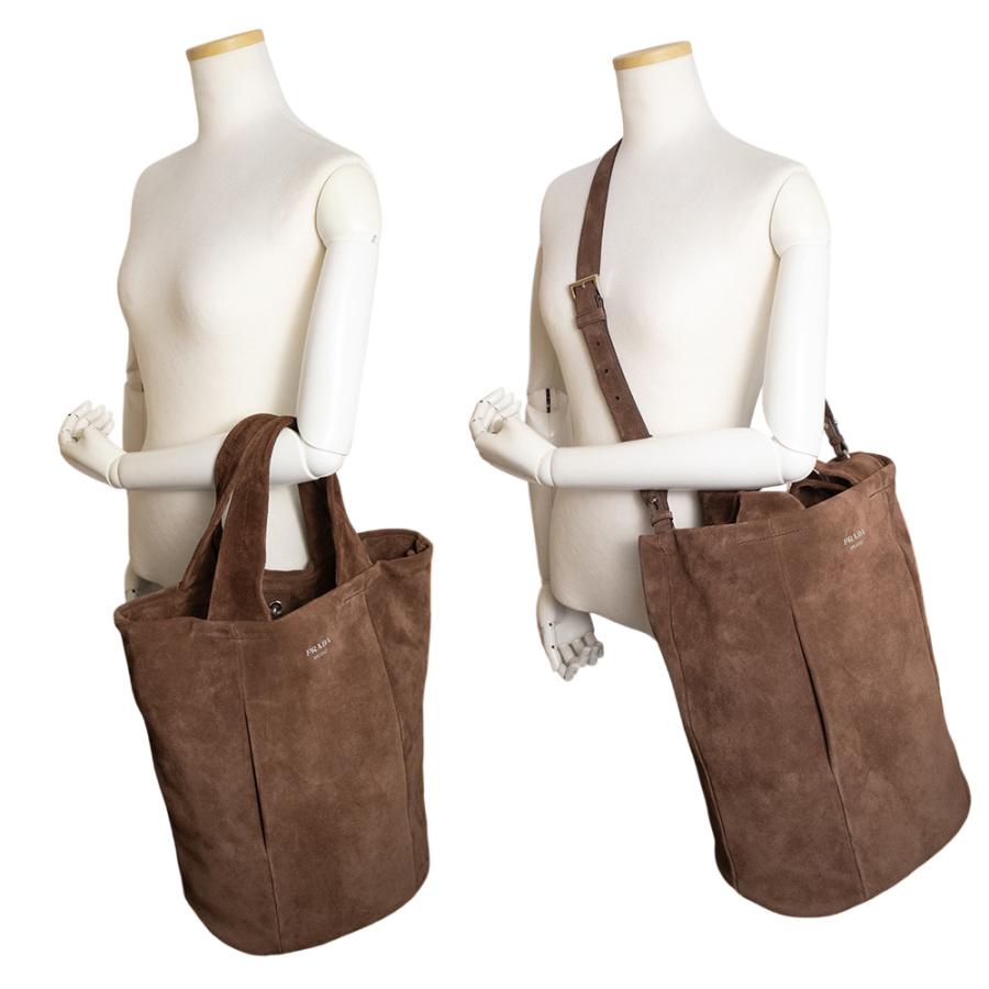 PRADA プラダ　ストライプトートバッグ　ノベルティ　ブラウン PRADA（プラダ） （美品）PRADA 2VG129 2Way トート スウェード CAFFE