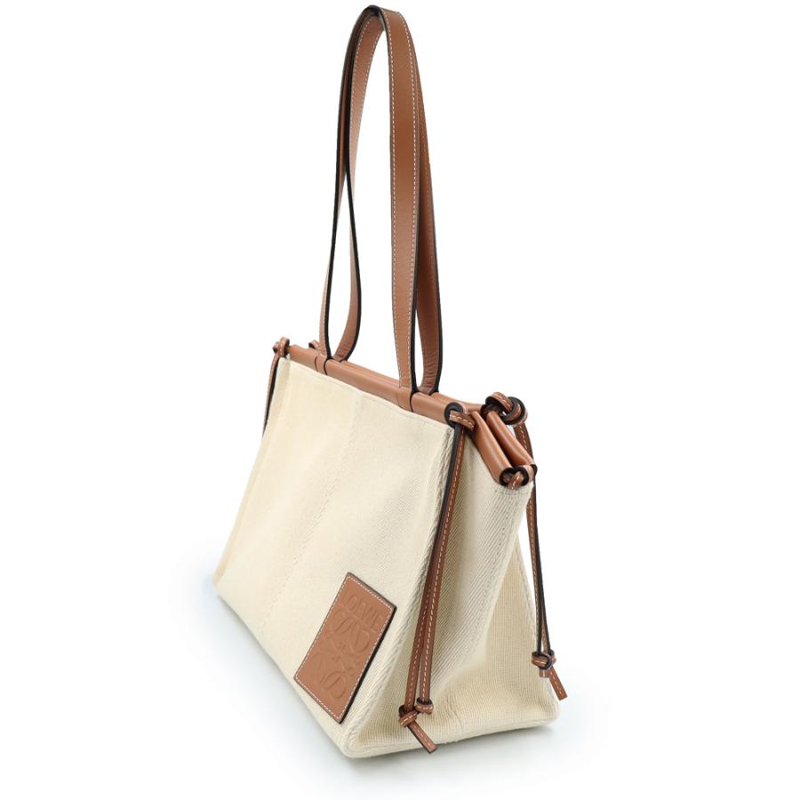 LOEWE（ロエベ） （美品）LOEWE 330.02AA93 クッショントート スモール 