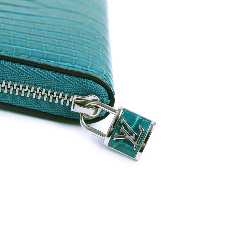 LOUIS VUITTON ルイヴィトンケース 小銭入れ グリーン LOUIS VUITTON（ルイ・ヴィトン） （新品・未使用品）LOUIS VUITTON