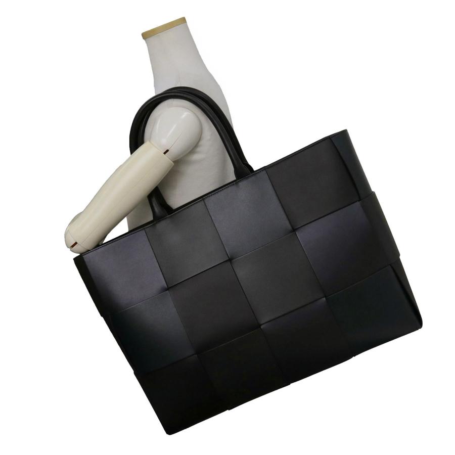 BOTTEGA VENETA（ボッテガ・ヴェネタ） （未使用 展示品）BOTTEGA