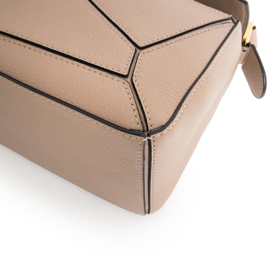 LOEWE（ロエベ） （未使用 展示品）LOEWE A510S21X67 パズルバッグ