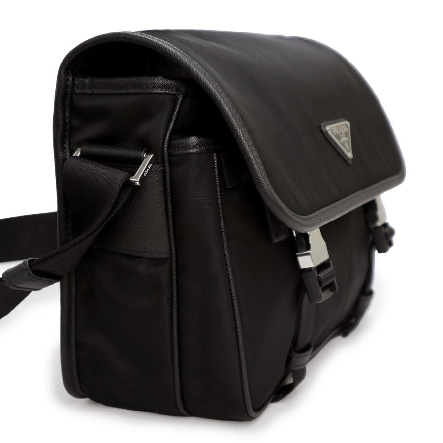 PRADA（プラダ） （未使用 展示品）PRADA 2VD769 フラップ 三角ロゴ