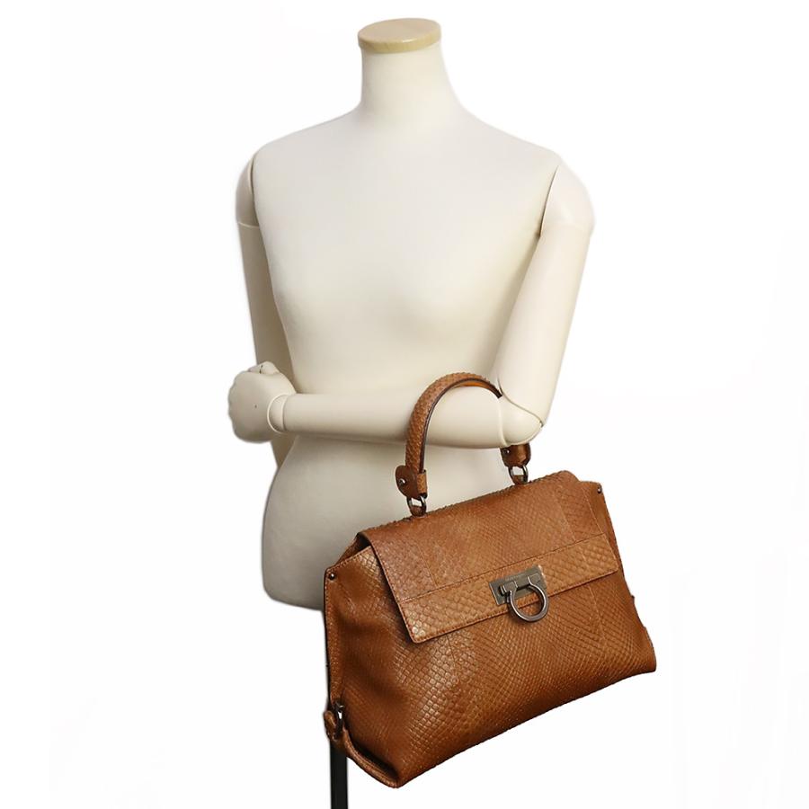 FERRAGAMO (中古)サルヴァトーレフェラガモ Salvatore FERRAGAMO (中古)サルヴァトーレフェラガモ Salvatore