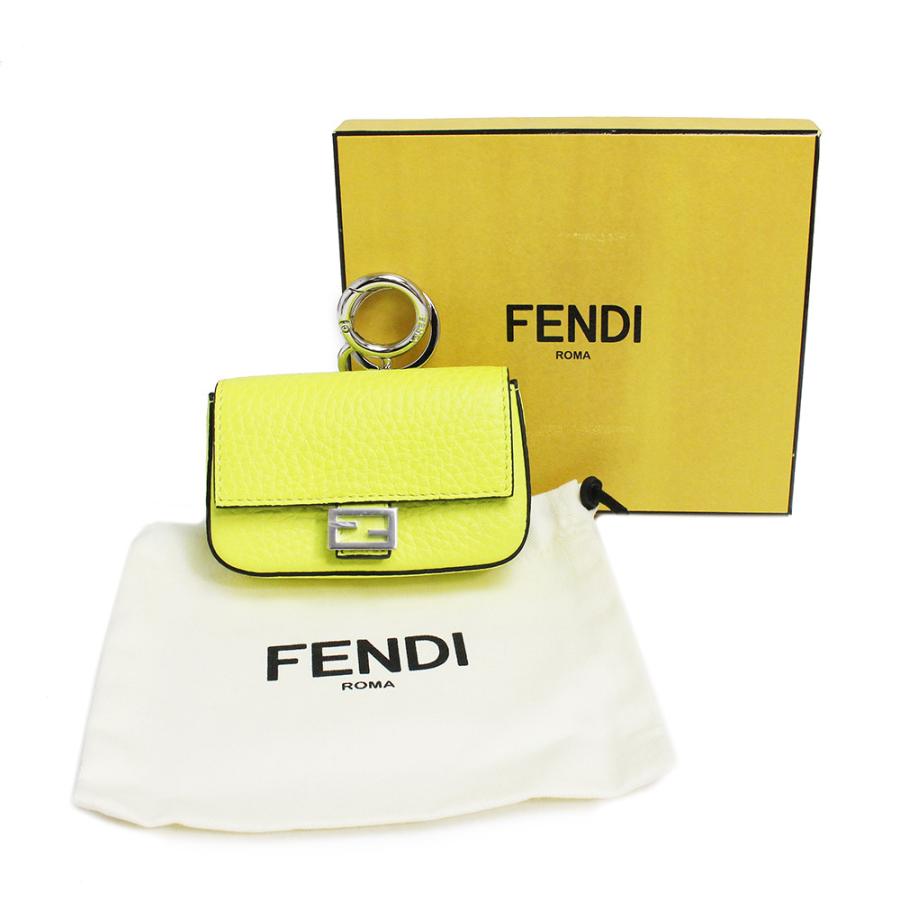 新品・未使用品）フェンディ FENDI ナノ バケット バッグチャーム