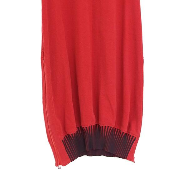 美品 ISSEY MIYAKE FETE イッセイミヤケ フェット IF64JH501 2 裾サイドジップ プリーツ ノースリーブ ワンピース レッド YB0065_3