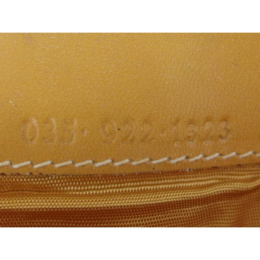 GUCCI 三つ折り財布 ブラック/ベージュ GUCCI（グッチ） 財布 新作 レディース 二つ折り財布 新品 黒/ブラック