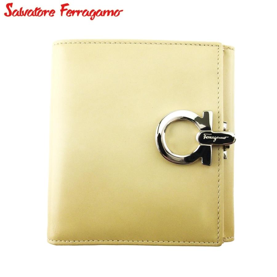 【週末タイムSALE★30％OFF】サルヴァトーレ フェラガモ Wホック 財布 二つ折り ミニ財布 レディース メンズ ガンチーニ ベージュ シルバー 中古