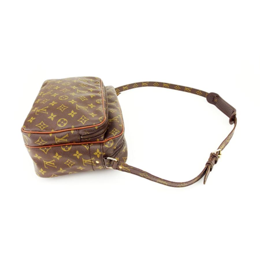 LOUIS VUITTON ルイ ヴィトン ショルダーバッグ 斜めがけ LOUIS VUITTON ルイ ヴィトン ショルダーバッグ 斜めがけ