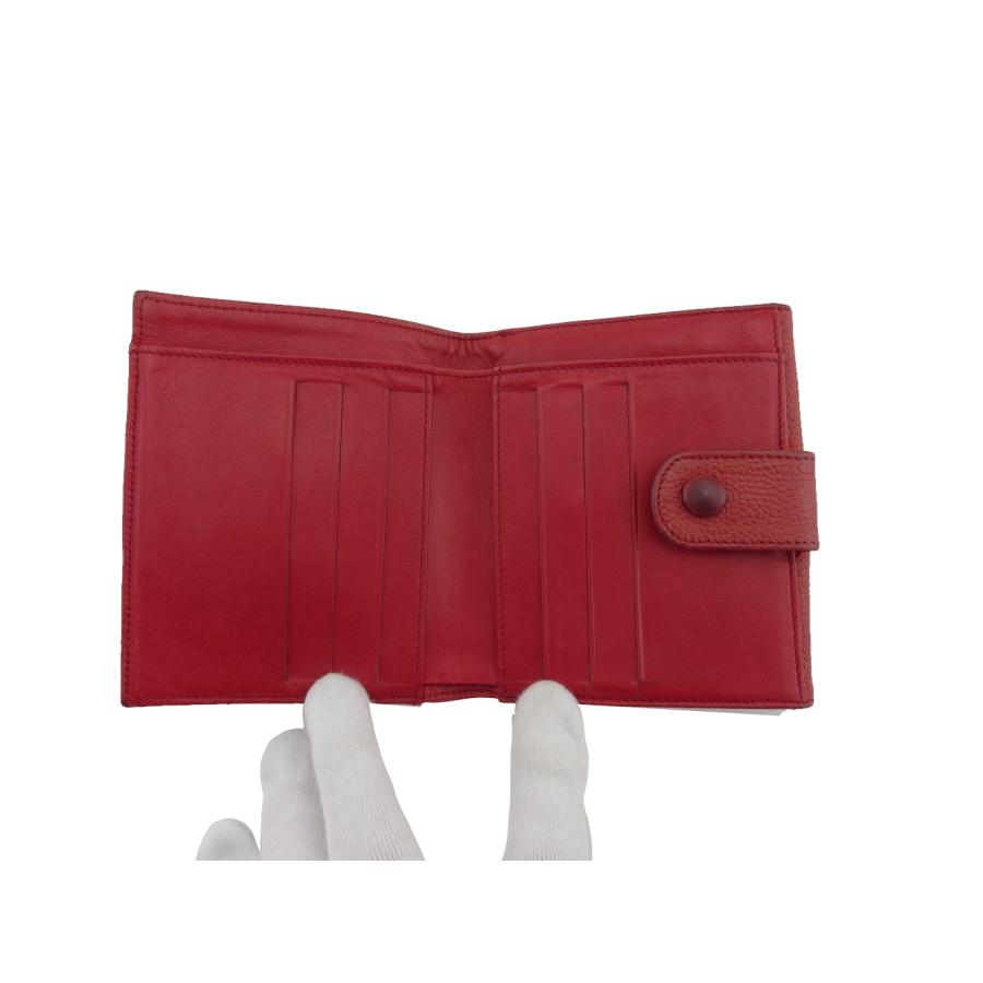 CHANEL 二つ折り財布 ココマーク　レザー　ボタン開閉　レッド CHANEL（シャネル） 二つ折り財布 ココマーク オールドシャネル レッド