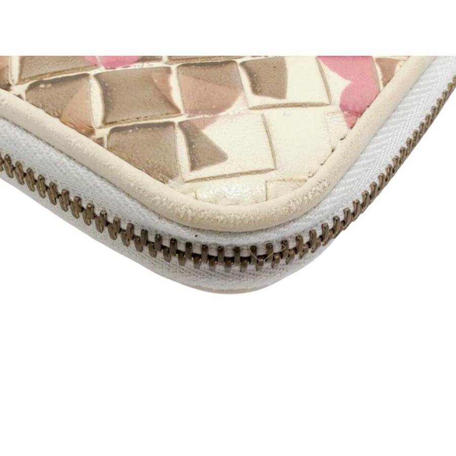 BOTTEGA VENETA（ボッテガ・ヴェネタ） イントレチャート 長財布