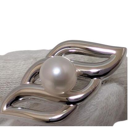 MIKIMOTO 新品同様 ミキモト カフス 真珠 パール 6mm シルバー MIKIMOTO 新品同様 ミキモト カフス 真珠 パール 6mm シルバー