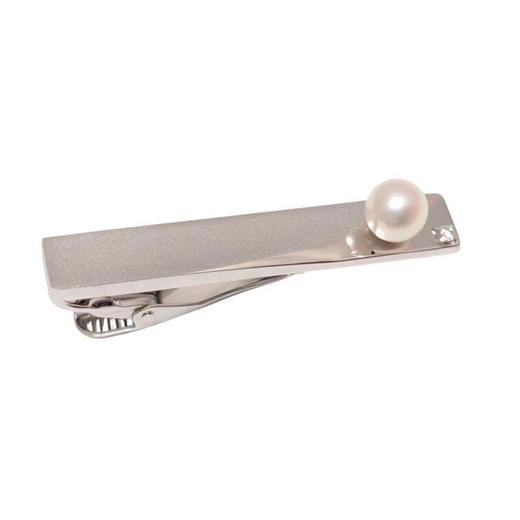 TASAKI（タサキ） 新品同様 タイピン 真珠 ダイヤ入り タイバー