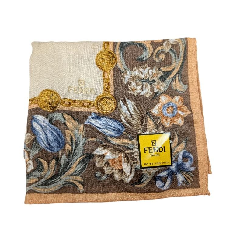 FENDI（フェンディ） 未使用 ハンカチ 花柄 フラワー スカーフ