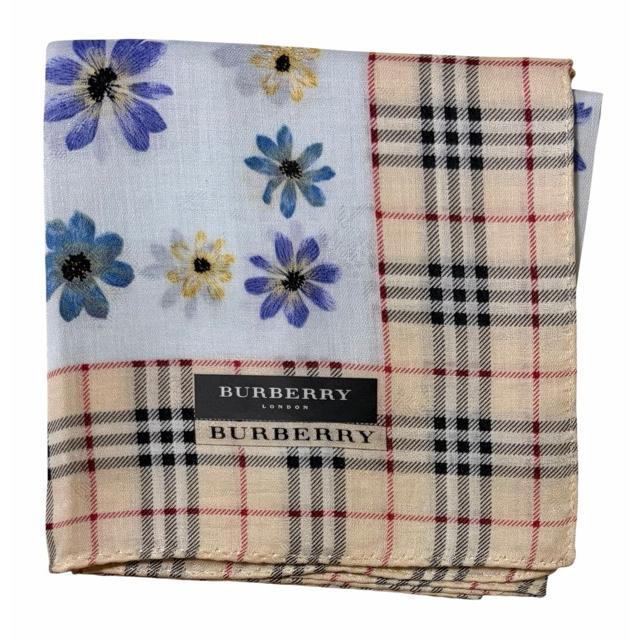 BURBERRY（バーバリー） 未使用 ハンカチ 綿 scarf フラワー チェック